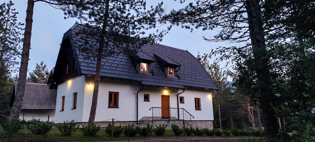 Plitvice Story Lägenhet Plitvička Jezera Exteriör bild